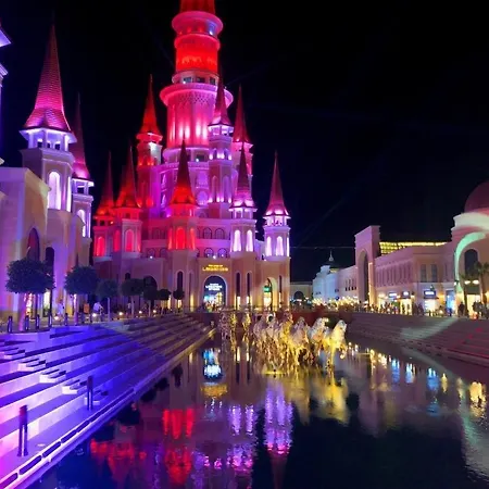 Paradise Town Alison *