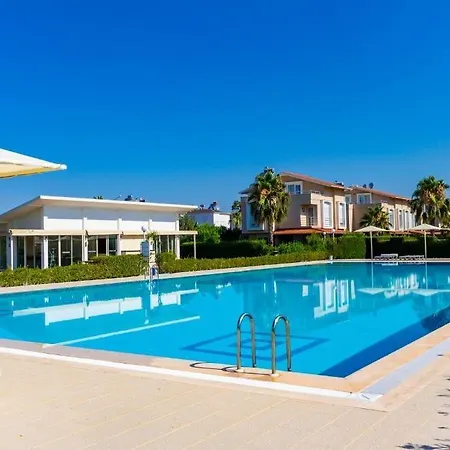 빌라 Paradise Town Alison