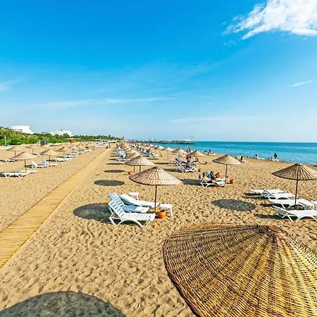 Villa Paradise Town Alison Belek