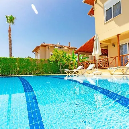 Paradise Town Alison Villa *