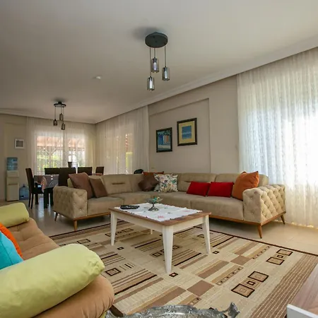 Paradise Town Alison Villa