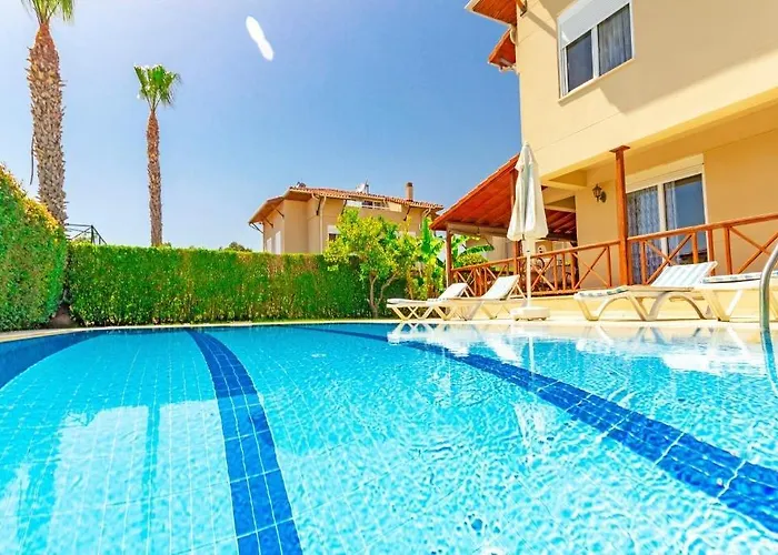 Paradise Town Alison Villa *