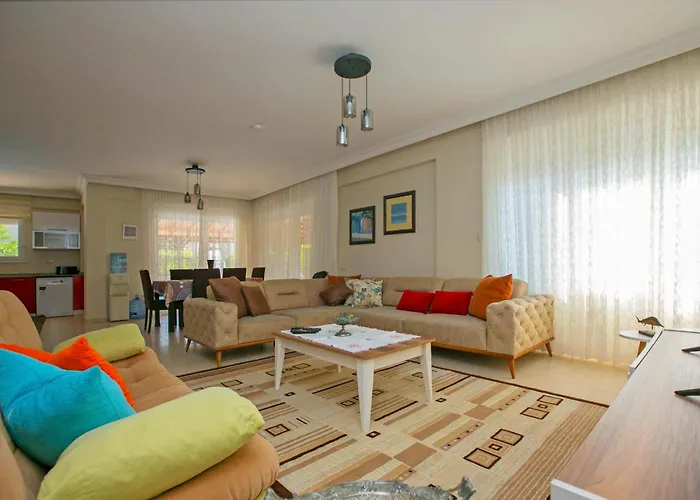 Willa Paradise Town Alison *