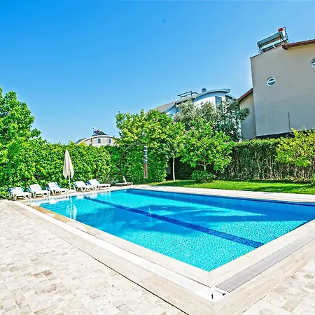 Вилла Paradise Town Alison