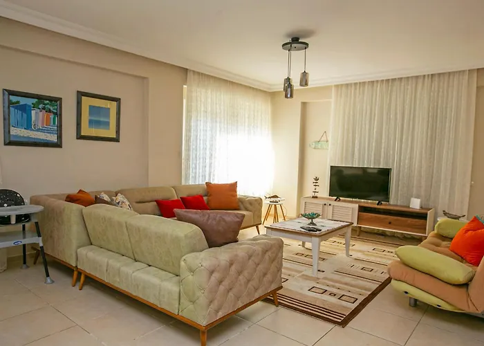 Paradise Town Alison Белек