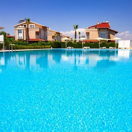 Vila Paradise Town Alison